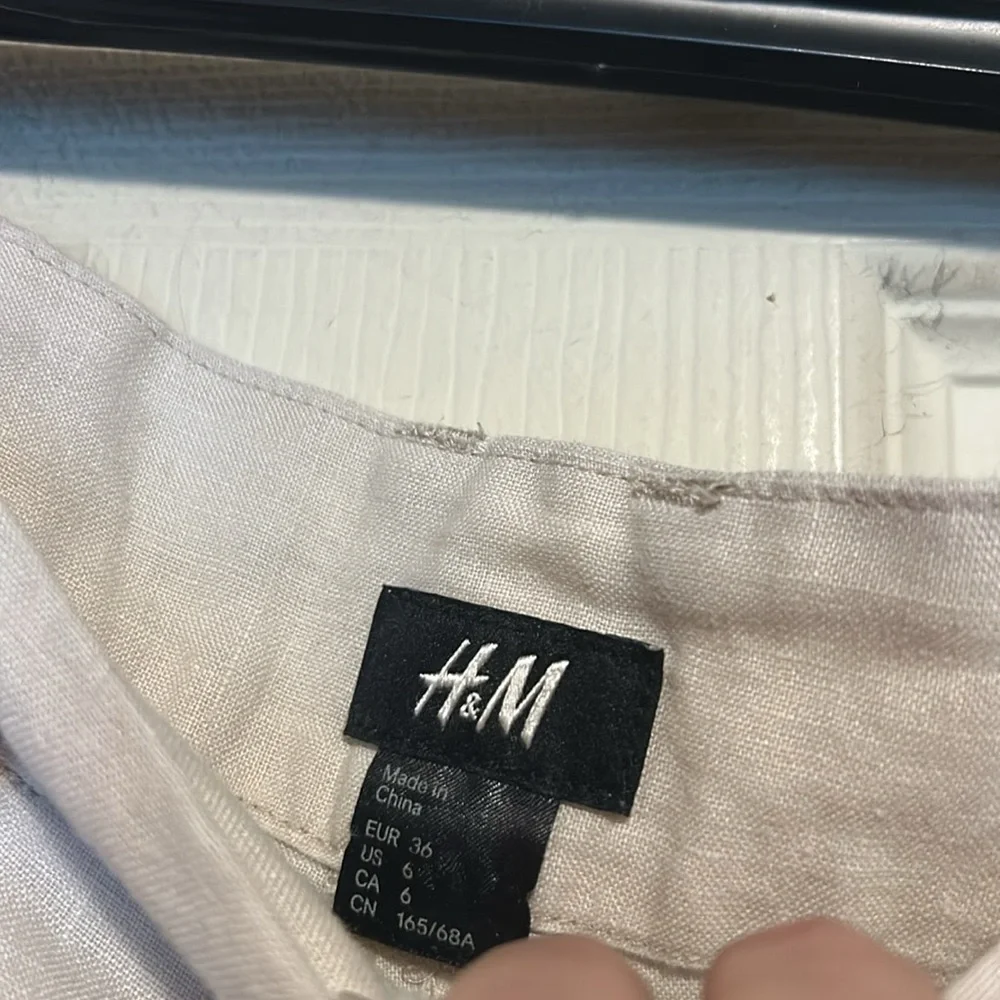 H&M beige linen
